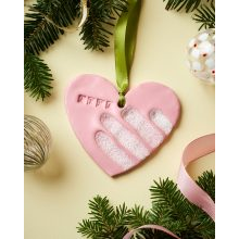 Salt dough Christmas heart with handprint.jpg